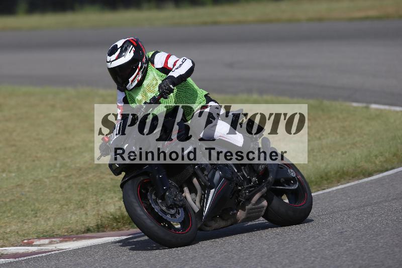 /11 28.04.2026  PROMAX ADR/Gruppe gruen/60